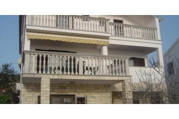 Croaţia Privát Sveti Petar, Exteriorul